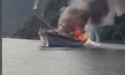 Denizin ortasında yürekleri ağıza getiren yangın