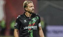 Caner Erkin Geri Döndü: İlk Maçında Sarı Kart!