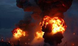 Ukrayna'dan Rus limanına saldırı: O anları Türk vatandaşı kaydetti