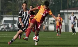 Galatasaray kadın futbol takımı Beşiktaş'ı farklı yendi