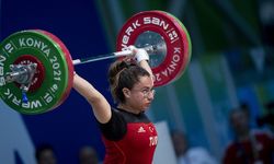 Aysel Özkan halterde avrupa ikincisi