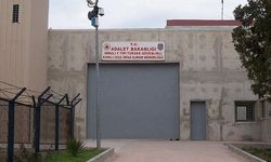 DEM Parti heyeti İmralı'ya gitti