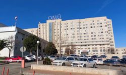 Öğrenciler okulda yedikleri hamburgerden zehirlendi