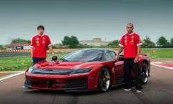 Ferrari patronu Hamilton ve Leclerc'e yüklendi