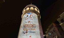 İstanbul’da Öğretmenler günü Galata Kulesi’nde kutlandı