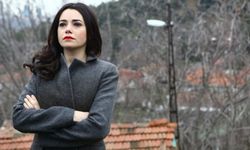 Özgü Namal çocuklarıyla beraber trafik kazası geçirdi