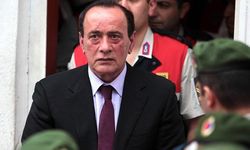 Yurt dışına kaçtığı iddia edilen Alaattin Çakıcı bakın nereden çıktı!