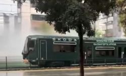 Gaziantep'te yüzlerce yolcunun olduğu tramvaya yıldırım düştü