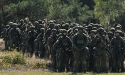 Polonya'dan savaş hazırlığı! 400 bin gönüllüyü eğitecek