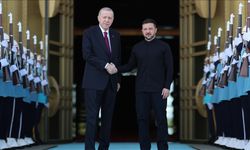 Zelenski: Yarın Türkiye'de görüşmeler yapacağım