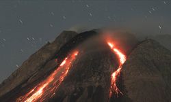 Japonya'da yanardağ patlaması! Sakurajima'nın külleri 4 bin metreye yükseldi