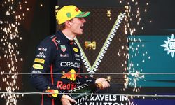 Verstappen: Takım asla pes etmiyor