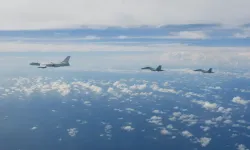 Çin, Tayvan çevresinde geniş çaplı askeri tatbikatlar başlattı