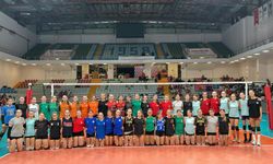 Altyapı kız Milli takımı sporcu taramaları Bursa'da yapıldı