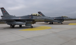 Türk Hava Kuvvetleri'nden Karadeniz'de eğitim uçuşu