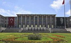 TBMM'de stajer öğrenciye istismar: 1 kişi tutuklandı