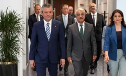 CHP Genel Başkanı Özgür Özel, “Millet İradesine Sahip Çıkıyor” mitingleri kapsamında Edirne'de konuştu.