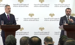 Bakan Fidan'dan Şam'da 'SDG' mesajı: Suriye ordusuna entegre olmalı
