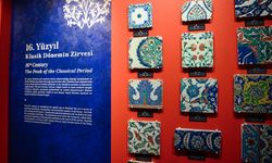 250 parçalık çiniler Topkapı Sarayı'nda sergileniyor