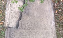 Tarihi kitabe 23 yıl sonra bulundu