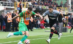 Corendon Alanyaspor gümrüğe takılmadı: 2-0