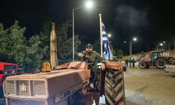 Yunanistan’da çiftçiler yol kapatacak