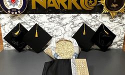 Uyuşturucu çetesine baskın: 53 bin hap ele geçirildi