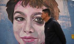 İstanbul’da öldürülen Mattia Ahmet Minguzzi'nin babası gözyaşlarına hakim olamadı