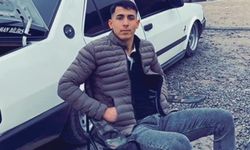 Adana'da sokak ortasında cinayet: 19 yaşındaki genç bıçaklandı