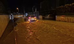 Bodrum'da sel felaketi: Ev ve yollar sular altında kaldı