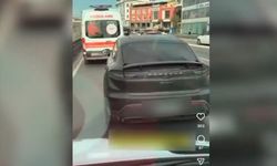 Bakan Yerlikaya duyurdu: Bakırköy'de ambulansa yol vermeyen sürücü yakalandı