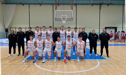 Potada yıldızlardan tatsız prova