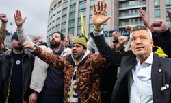 Fenerbahçe taraftarı Saran için adliyeye akın etti!