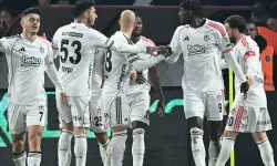 İki futbolcudan Beşiktaş yönetimine mesaj: "Tazmiantlarımızı öderseniz gideriz!"