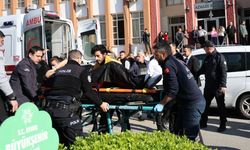 Akıllara durgunluk veren olay: Boşanma duruşmasından çıktı, eşini sırtından bıçakladı!