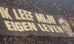 Ajax taraftarından olaylı gösteri! Maç tatil edildi