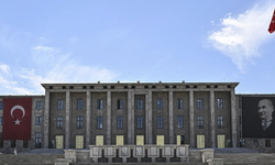 TBMM lokantasında stajyer öğrencilere cinsel istismar iddiası: Bir personel uzaklaştırıldı