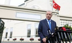 Cumhurbaşkanı Erdoğan cuma namazını Barbaros Hayrettin Paşa Camisi'nde kıldı