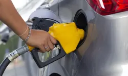 Yeni yılın ilk gününde akaryakıta dev zam!