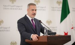 Bakan Fidan'dan Şam'da 'SDG' mesajı: Suriye ordusuna entegre olmalı