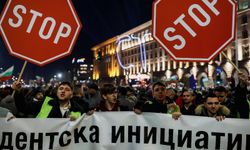 Bulgaristan'da hükümet karşıtı protesto: 25 şehirde binlerce kişi sokaklarda