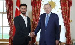 Cumhurbaşkanı Erdoğan'dan kabul: Oscar ödüllü Filistinli yönetmen Külliye'de