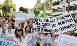 İspanya’da doktorlar greve başladı!