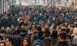 Türkiye’de göreli yoksulluk oranı geriledi!