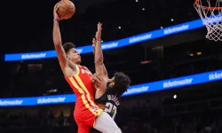 Atlanta’nın yıldızından tarihi triple-double