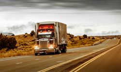 ABD'de göçmen kamyon şoförlerine İngilizce testi darbesi