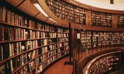 Yayıncılık sektörü alarm veriyor: Sektör %2,5 küçüldü