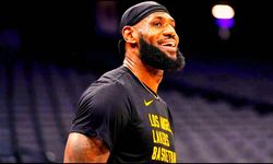 LeBron James: "Takım içi rekor şakaları bitmiyor"