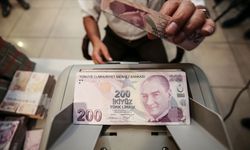 Hazine iki tahvil ihalesiyle 105,9 milyar lira borçlandı