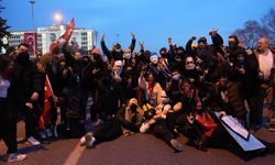 Gençler  hissedecekleri bir aidiyet  arayışında